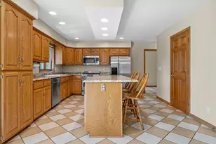 W2419 Falcon Ct, Buchanan, WI 54915 - Photo 7