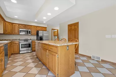 W2419  Falcon Ct, Buchanan, WI 54915 - Photo 9