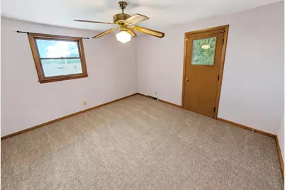 5943 N 72nd St, Milwaukee, WI 53218 - Photo 21