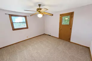 5943 N 72nd St, Milwaukee, WI 53218 - Photo 21