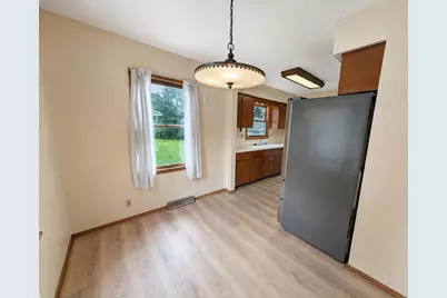 5943 N 72nd St, Milwaukee, WI 53218 - Photo 15