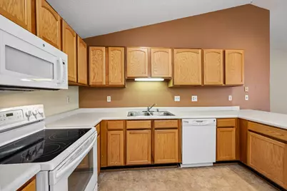 509  Lawson School Rd #4, Delavan, WI 53115 - Photo 7