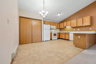 509  Lawson School Rd #4, Delavan, WI 53115 - Photo 9