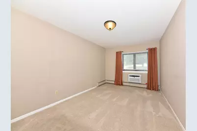 3935 S 84th St #4, Greenfield, WI 53228 - Photo 19