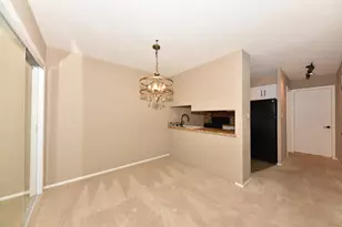 3935 S 84th St, Greenfield, WI 53228 - Photo 13