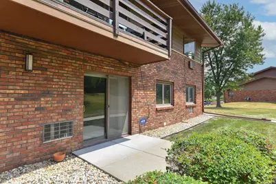 3935 S 84th St #4, Greenfield, WI 53228 - Photo 7