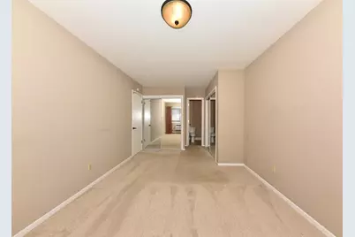 3935 S 84th St #4, Greenfield, WI 53228 - Photo 21