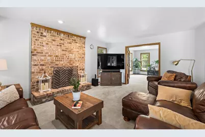 7326  Forty Acre Rd, Racine, WI 53126 - Photo 13