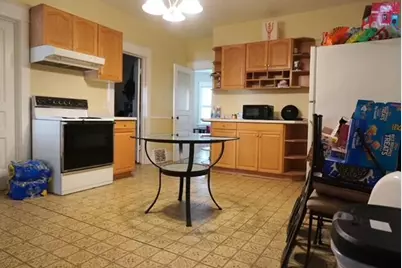2669 S 14th St, Milwaukee, WI 53215 - Photo 5