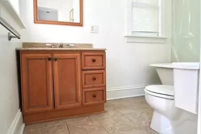 2669 S 14th St, Milwaukee, WI 53215 - Photo 11