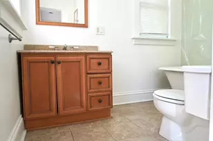 2669 S 14th St, Milwaukee, WI 53215 - Photo 11