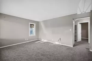4727 N 22nd St, Milwaukee, WI 53209 - Photo 5