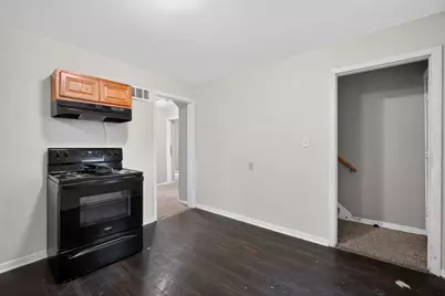 4727 N 22nd St, Milwaukee, WI 53209 - Photo 9