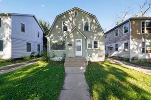 4727 N 22nd St, Milwaukee, WI 53209 - Photo 1