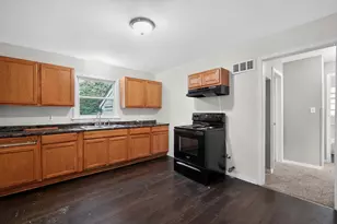 4727 N 22nd St, Milwaukee, WI 53209 - Photo 7