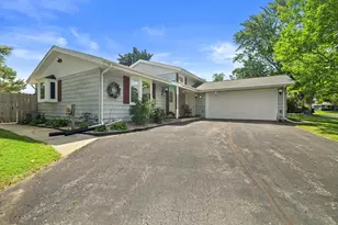 1129 Bluebird Ln, Racine, WI 53182 - Photo 33