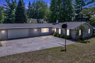 N9301 White Birch Ln, Neshkoro, WI 54960 - Photo 31