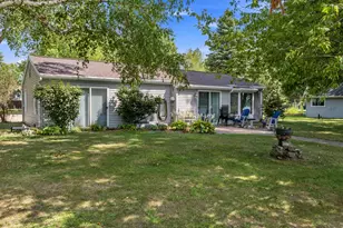 N9301 White Birch Ln, Neshkoro, WI 54960 - Photo 1