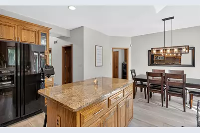 S78W20195  Monterey Dr, Muskego, WI 53150 - Photo 27