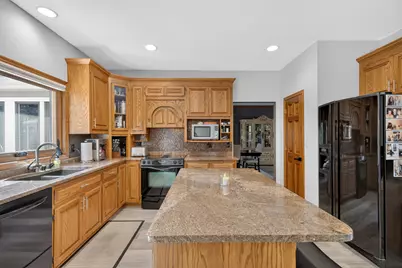 S78W20195  Monterey Dr, Muskego, WI 53150 - Photo 23