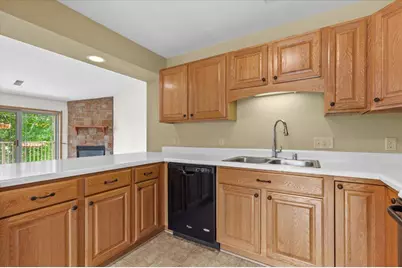 961  Spring Ct, Newburg, WI 53095 - Photo 19