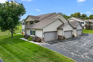 961 Spring Ct, Newburg, WI 53095 - Photo 3