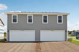 814 Heartland Dr, Burlington, WI 53105 - Photo 33