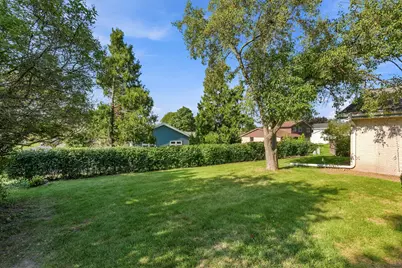 12945 W Brentwood Dr, New Berlin, WI 53151 - Photo 37