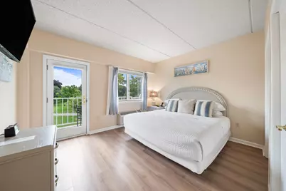 335  Wrigley Dr #412, Lake Geneva, WI 53147 - Photo 7