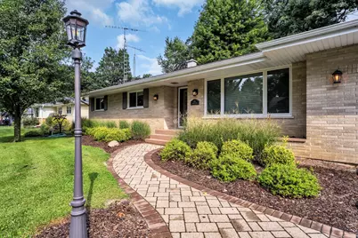 216 E Elm St, Silver Lake, WI 53170 - Photo 3