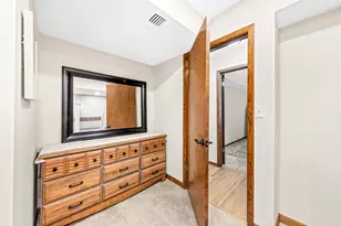 N85W15700 Ridge Rd, Menomonee Falls, WI 53051 - Photo 25