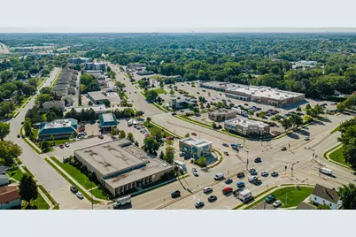 N85W15700  Ridge Rd #205, Menomonee Falls, WI 53051 - Photo 45
