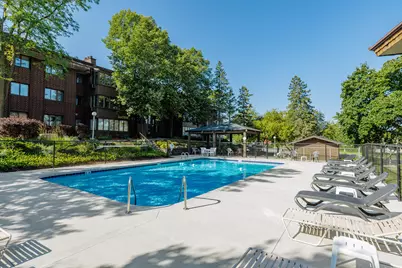 N85W15700  Ridge Rd #205, Menomonee Falls, WI 53051 - Photo 31