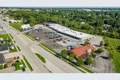 N85W15700  Ridge Rd #205, Menomonee Falls, WI 53051 - Photo 39