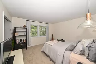 7613 S 83rd St, Franklin, WI 53132 - Photo 27