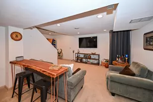 7613 S 83rd St, Franklin, WI 53132 - Photo 27