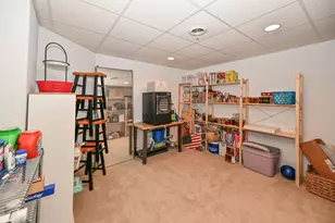 7613 S 83rd St, Franklin, WI 53132 - Photo 29