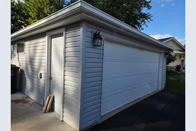 1544  Riverdale Dr, Oconomowoc, WI 53066 - Photo 3