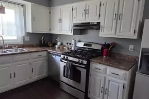 1544 Riverdale Dr, Oconomowoc, WI 53066 - Photo 7