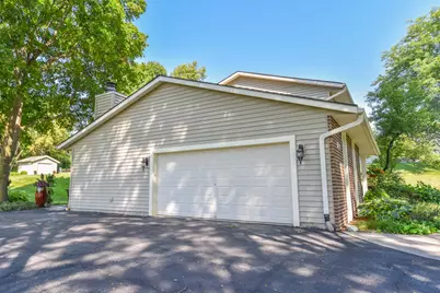 W257N5671  North Hill Dr, Lisbon, WI 53089 - Photo 39
