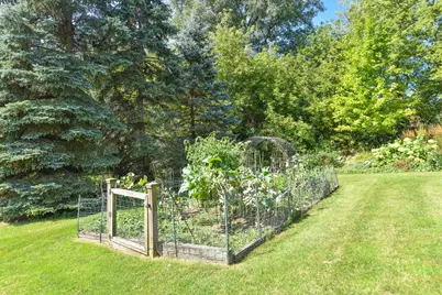 W257N5671  North Hill Dr, Lisbon, WI 53089 - Photo 43