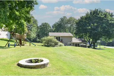 W257N5671  North Hill Dr, Lisbon, WI 53089 - Photo 47