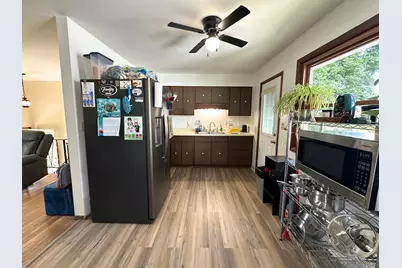 137  Marino Ave, Delavan, WI 53115 - Photo 13