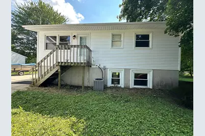 137  Marino Ave, Delavan, WI 53115 - Photo 3
