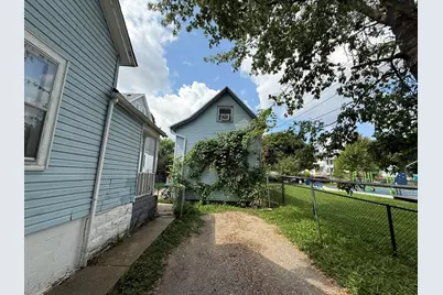2616 N Buffum St #2618, Milwaukee, WI 53212 - Photo 9