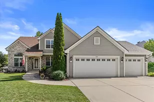 1823 Deer Path, Waukesha, WI 53189 - Photo 49