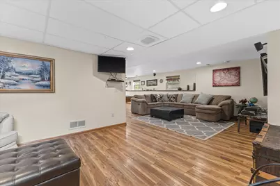 1823  Deer Path -, Waukesha, WI 53189 - Photo 43
