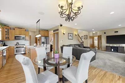1823  Deer Path -, Waukesha, WI 53189 - Photo 27