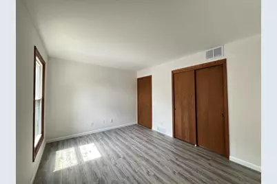 N114W16680  Crown Dr #6, Germantown, WI 53022 - Photo 11