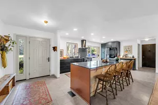 518 9th Pl, Kenosha, WI 53140 - Photo 3